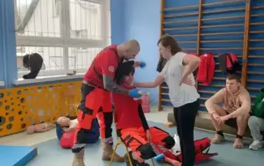 Galeria aktualności warsztaty udzielania pierwszej pomocy przedmedycznej 18