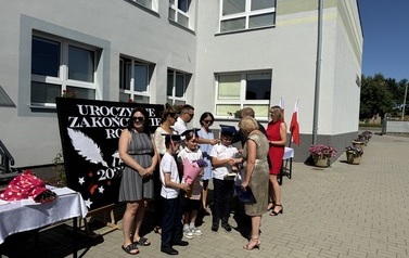 Galeria aktualności zakończenie roku szkolnego 45