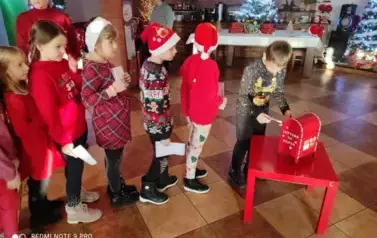 Galeria aktualności Zumbowe Mikołajki 11
