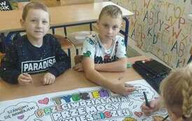 Galeria aktualności Tydzień Budowania Relacji R&oacute;wieśniczych oraz Dzień Przeciwdziałania Przemocy 32
