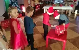Galeria aktualności Zumbowe Mikołajki 52