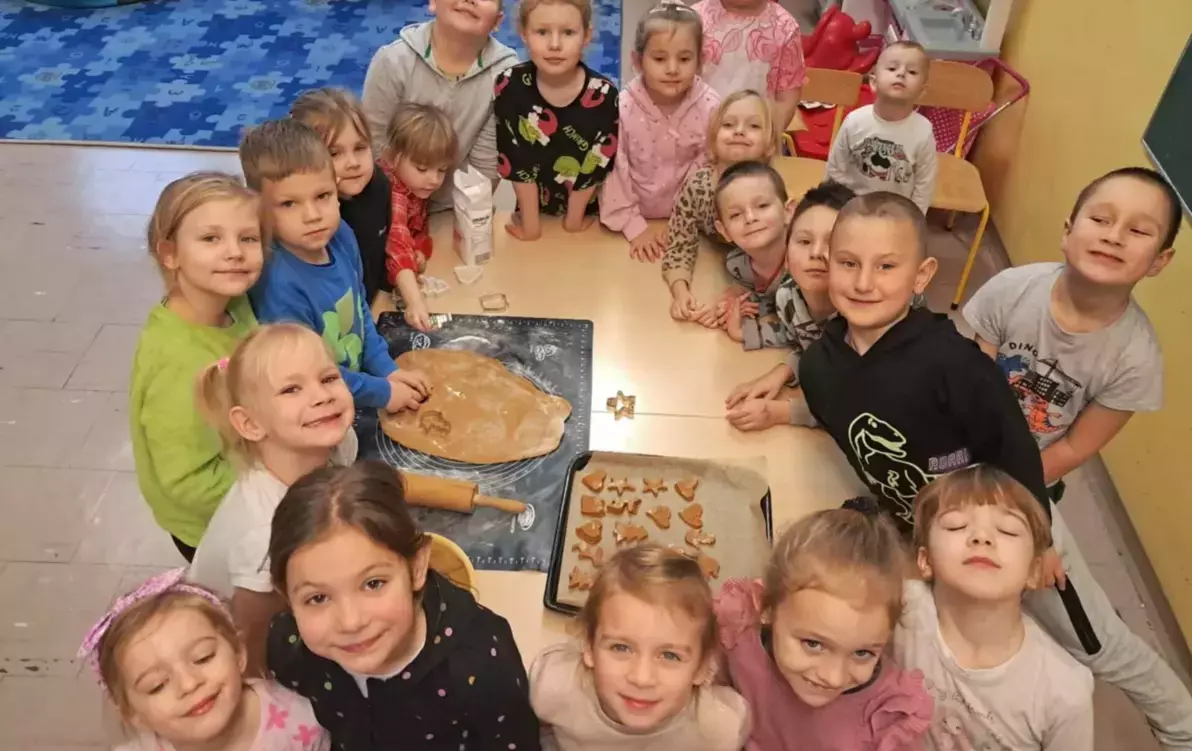 Zdjęcie do Pieczenie i ozdabianie piernik&oacute;w w przedszkolu