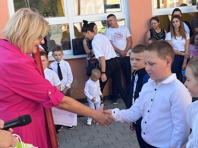 Zdjęcie do Uroczyste rozpoczęcie roku szkolnego 2024/2025