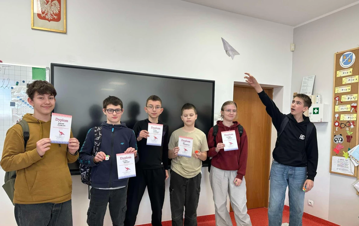 Zdjęcie do Międzynarodowy Konkurs Matematyczny "Kangur"