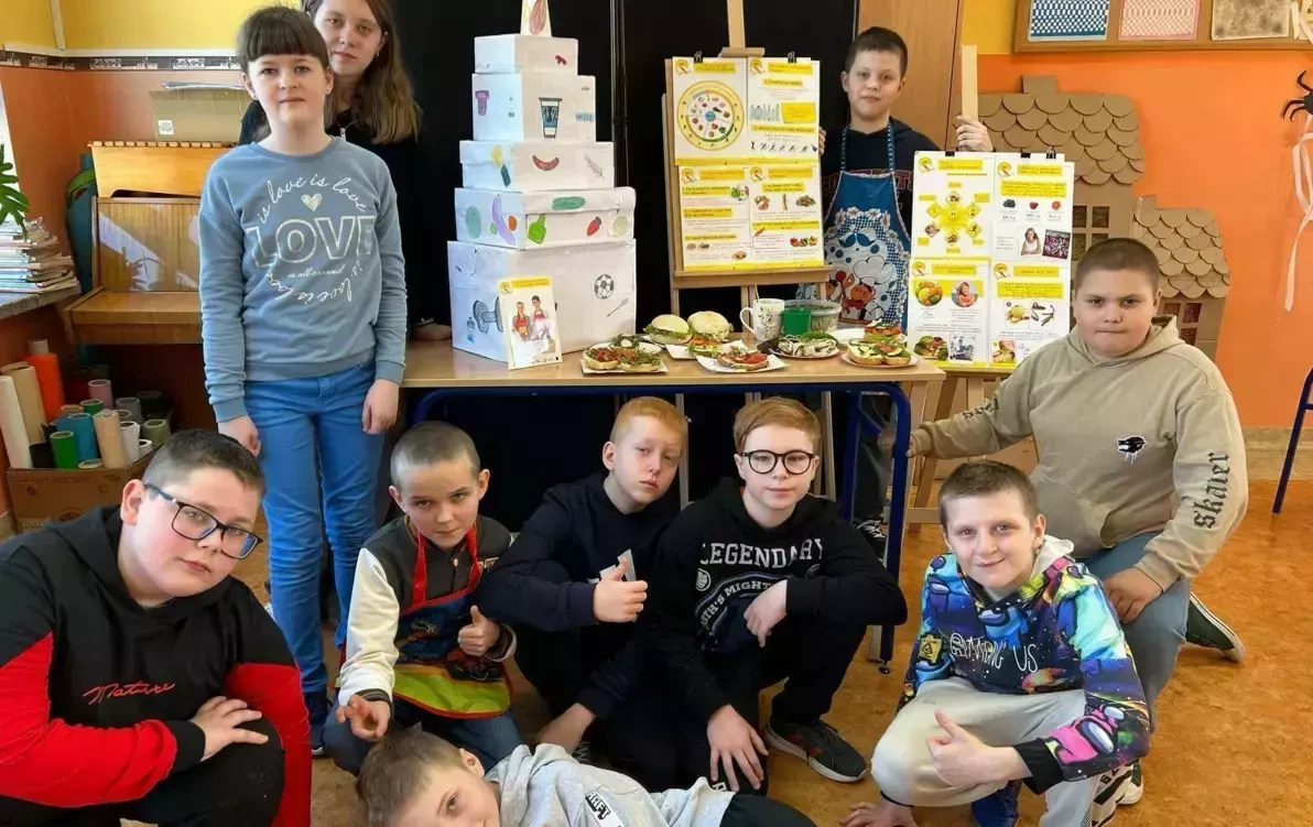 Zdjęcie do  ,,Porozmawiajmy o zdrowiu i nowych zagrożeniach" - program profilaktyczny